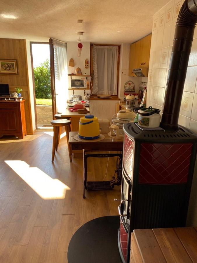 Maison Alla Vecchia Zia Apartment Cerise ภายนอก รูปภาพ